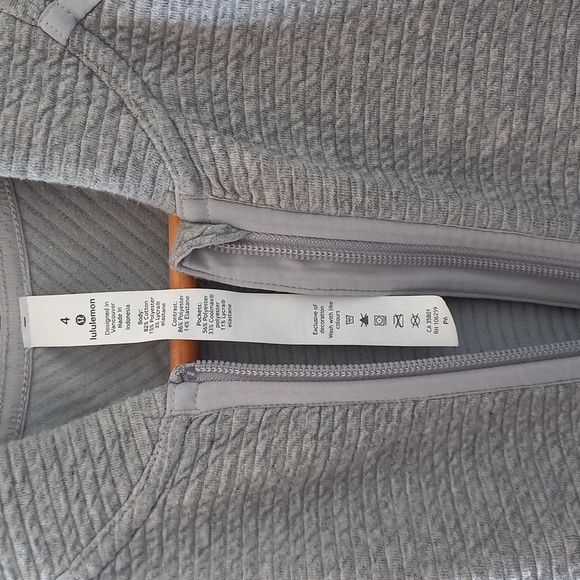 Lululemon Non-Stop Bomber Jacket - Picture 2 of 3